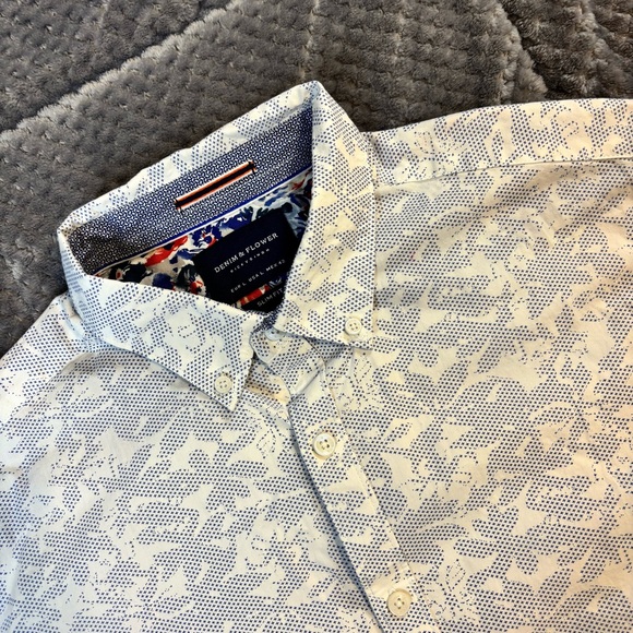 Men's Navy and White Patterned Button Down Slim Fit Shirts - Picture 2 of 7